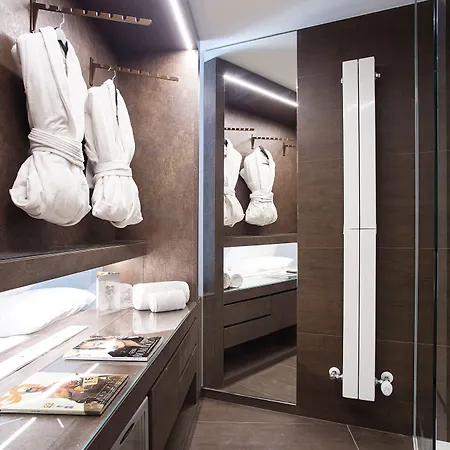 ホテル Axel - Adults Only 4*