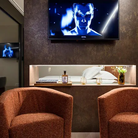 Axel - Adults Only サン・セバスティアン