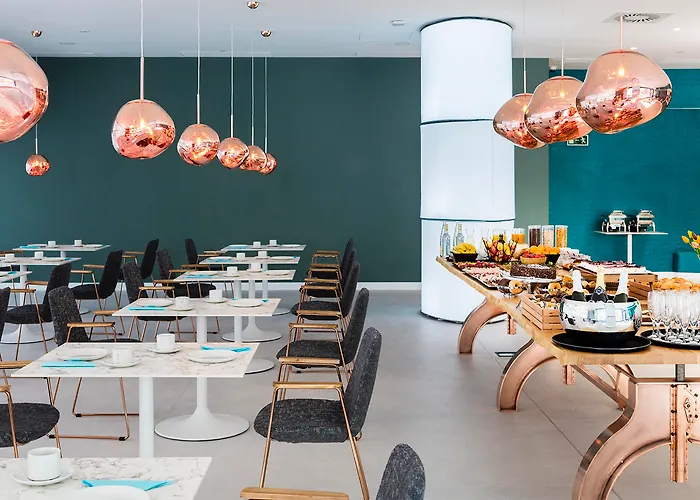 Axel - Adults Only 4*