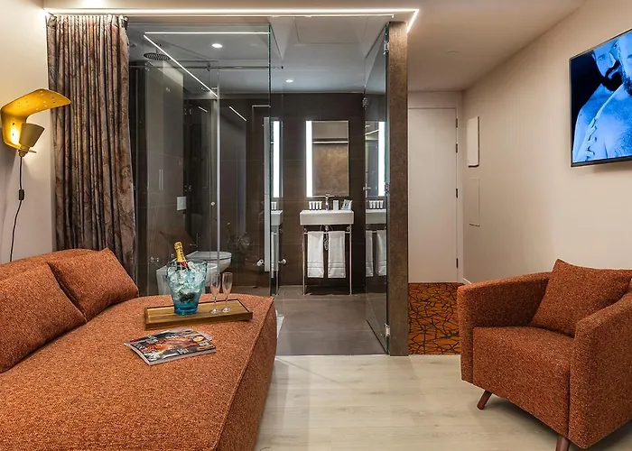 Axel - Adults Only Otel