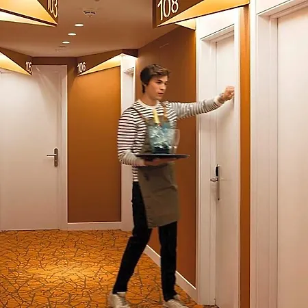 Axel - Adults Only 4* San Sebastián