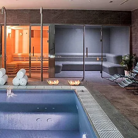 Axel - Adults Only 4* San Sebastián