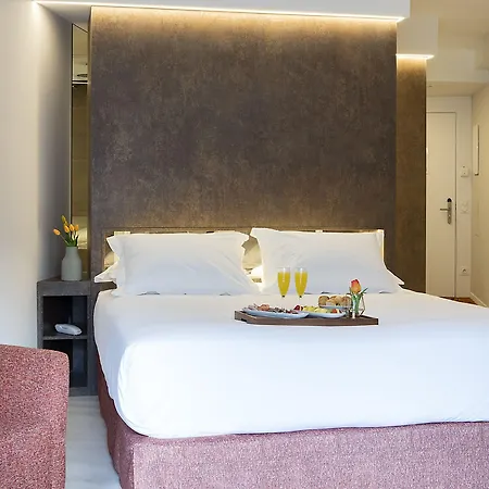 Axel - Adults Only Hotel
